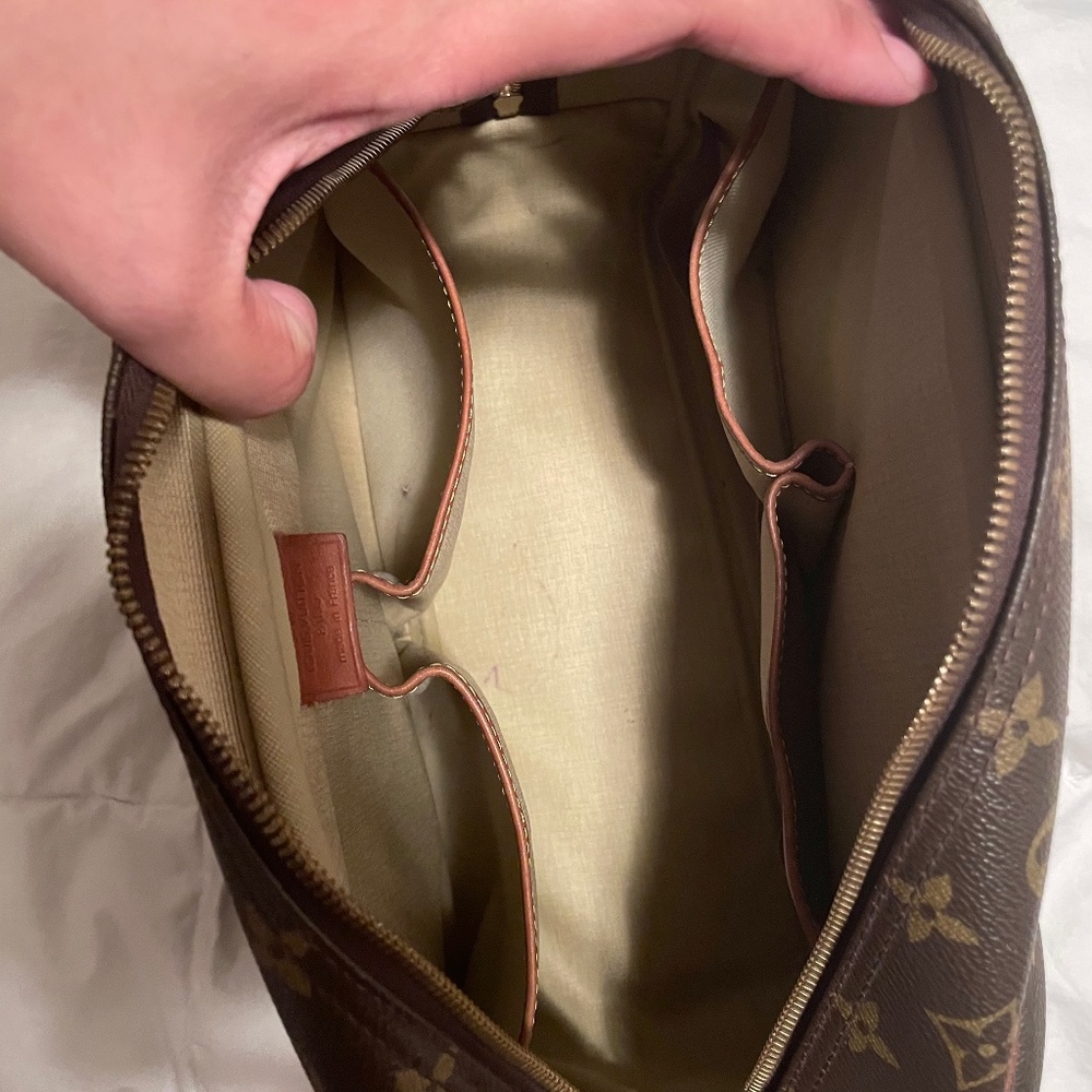Sold Louis Vuitton Deauville
